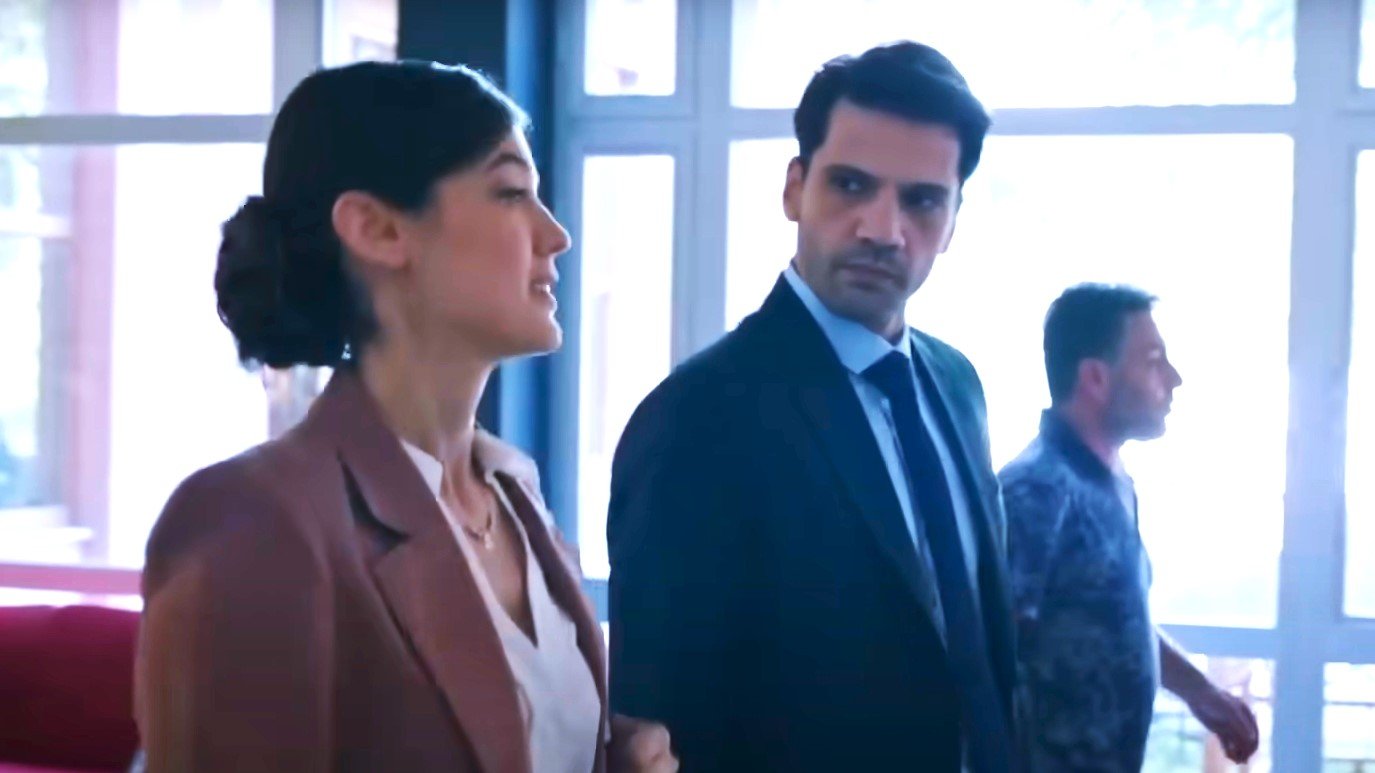 Un cadavere in una valigia incastra il fratello del procuratore Ilgaz, Segreti di famiglia - capitolo 1